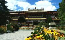 罗布林卡-西藏旅游